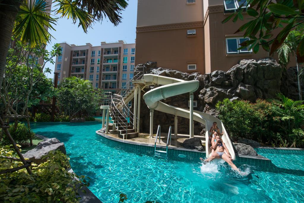 Atlantis Condo Resort Pattaya Jomtien Beach Exterior photo