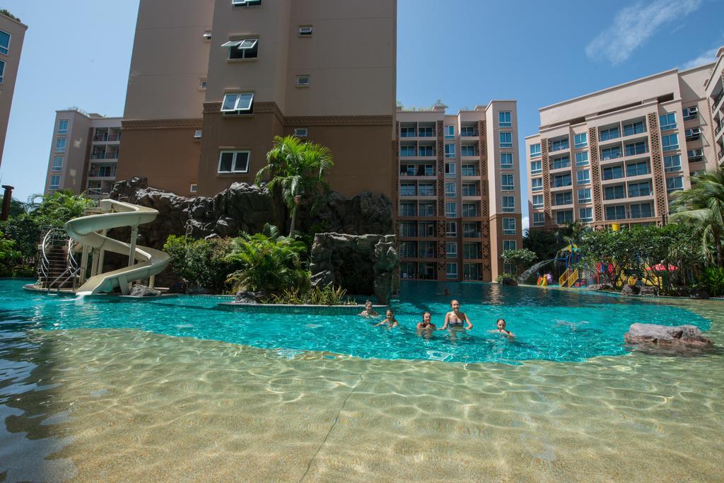 Atlantis Condo Resort Pattaya Jomtien Beach Exterior photo