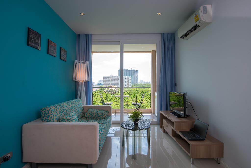 Atlantis Condo Resort Pattaya Jomtien Beach Room photo