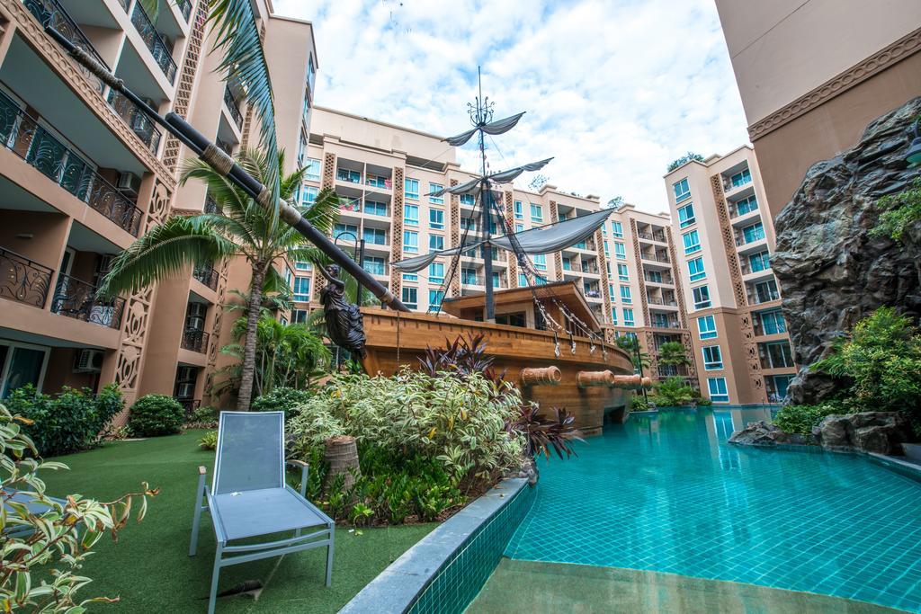 Atlantis Condo Resort Pattaya Jomtien Beach Exterior photo